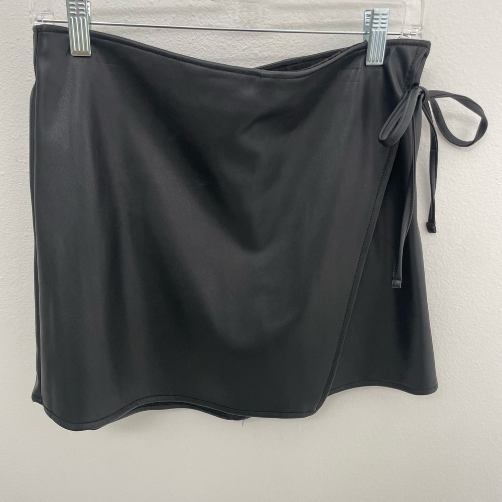 Abercrombie Vegan Leather Skort